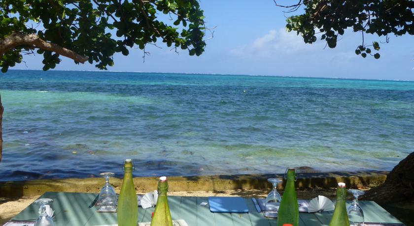 Mai Dive' Astrolabe Reef Resort Naqarawalu エクステリア 写真